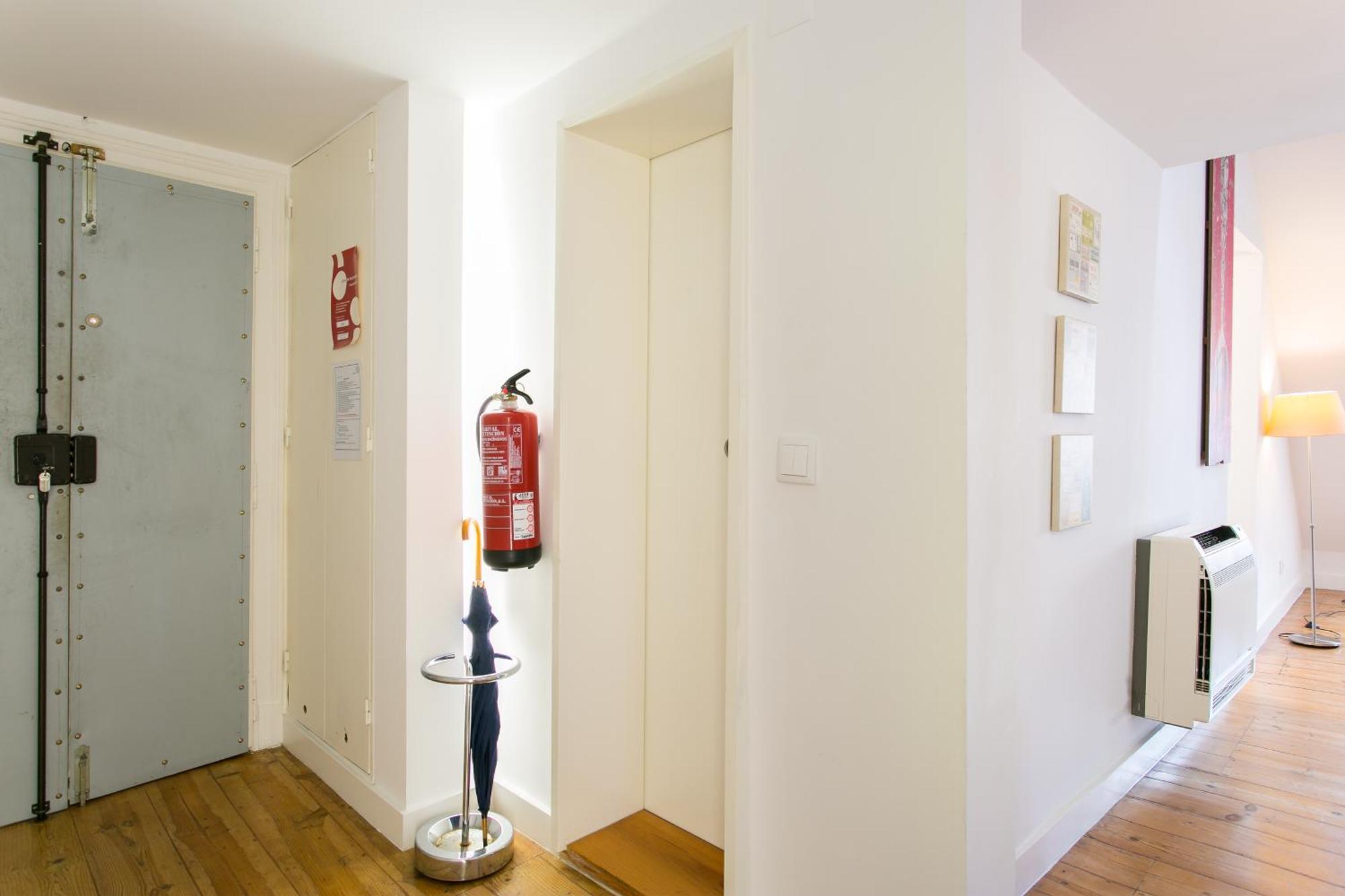 Appartamento Loft Bairro Alto Lisbona Esterno foto
